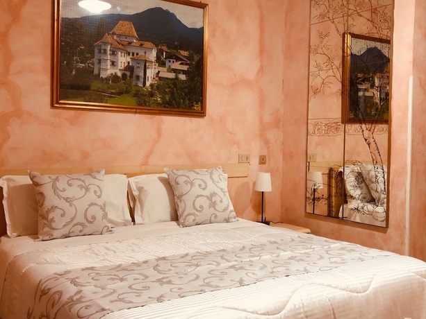 Imagen de la habitación del Hotel Veronese. Foto 9