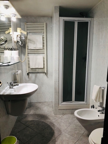 Imagen de la habitación del Hotel Veronese. Foto 11