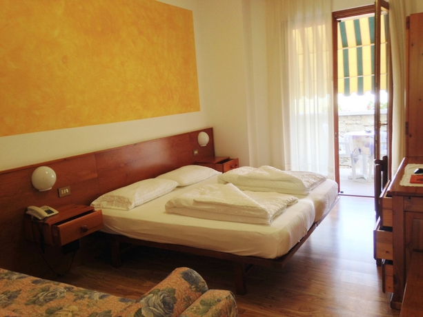 Imagen de la habitación del Hotel Veronesi. Foto 8