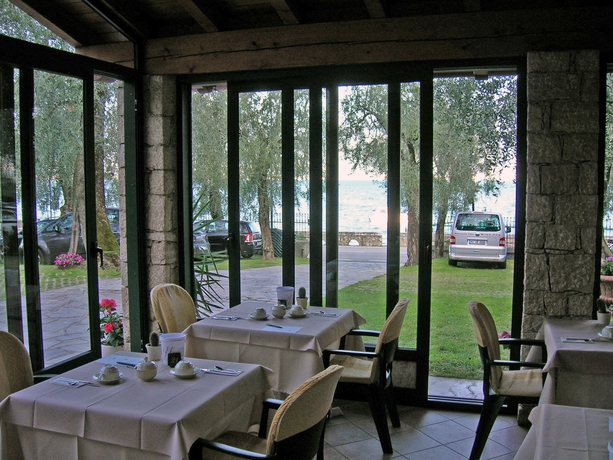 Imagen del bar/restaurante del Hotel Veronesi. Foto 7