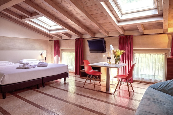 Imagen de la habitación del Hotel Veronesi La Torre. Foto 11