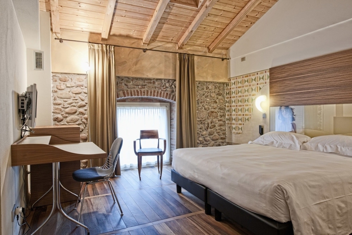 Imagen de la habitación del Hotel Veronesi La Torre. Foto 16