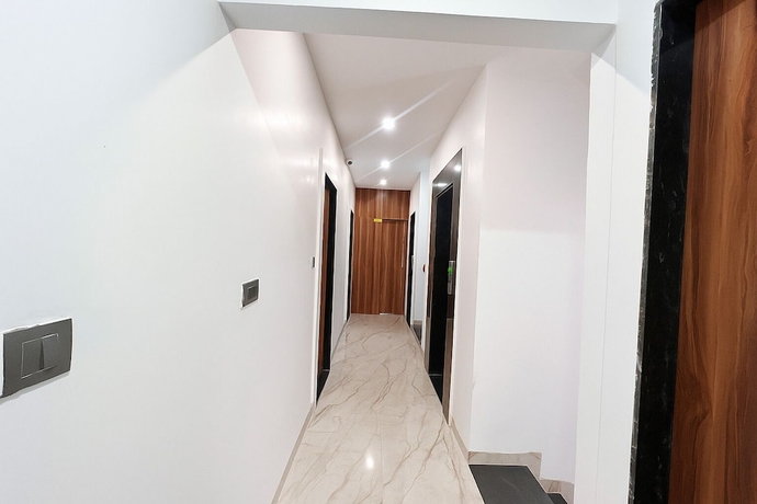 Imagen de los interiores del Hotel Veronica, Indore. Foto 12
