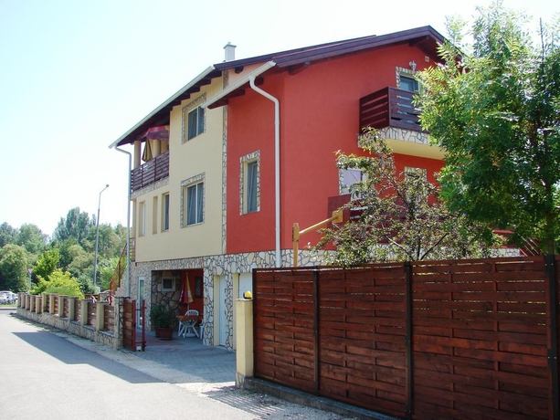 Imagen general del Hotel Veronika Villa. Foto 5