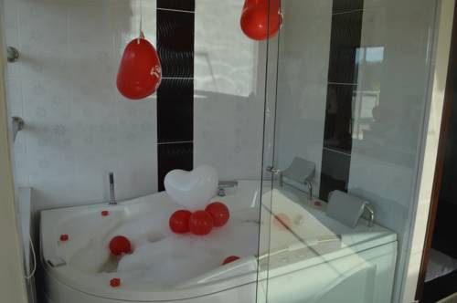 Imagen de la habitación del Hotel Verony Guatape. Foto 3