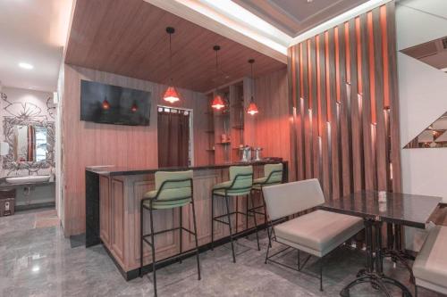 Imagen general del Hotel Versa. Foto 3