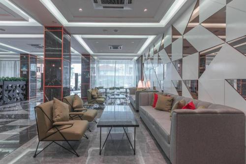 Imagen general del Hotel Versa. Foto 5