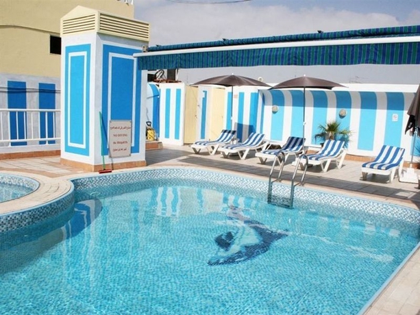 Imagen general del Hotel Versailles By Raviz. Foto 2