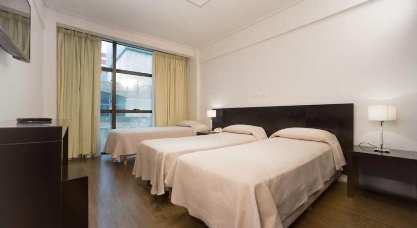 Imagen general del Hotel Versailles. Foto 2