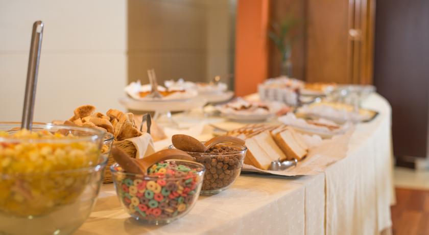 Imagen general del Hotel Versailles. Foto 10