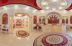 Imagen general del Hotel Versailles Hotel. Foto 2