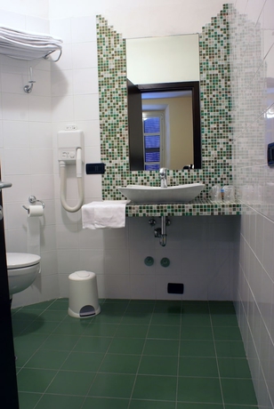Imagen de la habitación del Hotel Versailles, Ludovisi. Foto 13