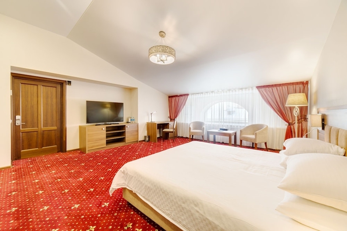Imagen de la habitación del Hotel Versailles, Vladivostok. Foto 4
