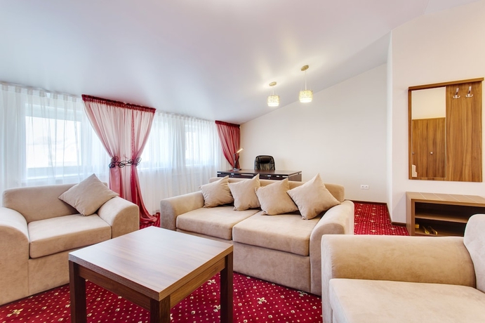 Imagen de la habitación del Hotel Versailles, Vladivostok. Foto 14