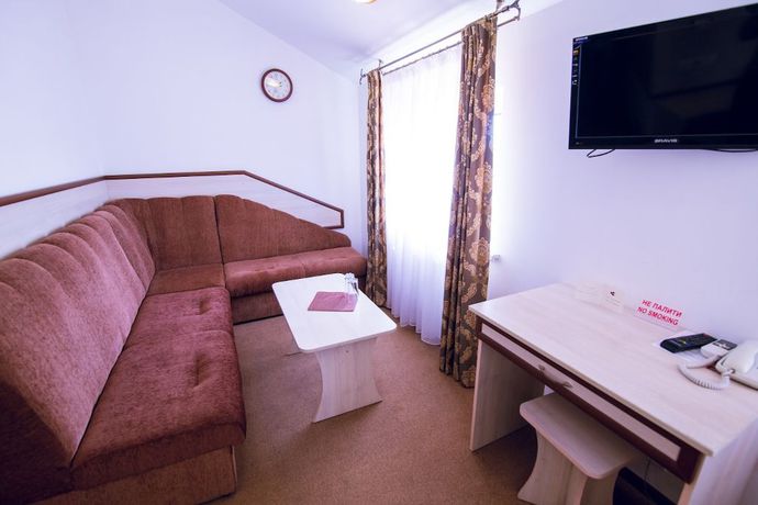 Imagen de la habitación del Hotel Versal Complex. Foto 3