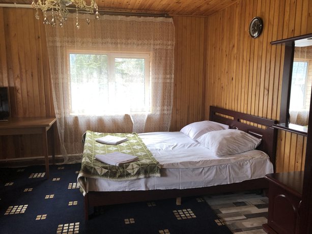 Imagen de la habitación del Hotel Versal, Dombay. Foto 17