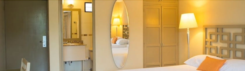 Imagen de la habitación del Hotel Versalles, Chitr&eacute;. Foto 2