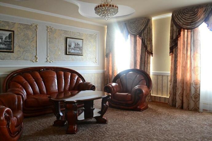 Imagen de la habitación del Hotel Versalles, Maykop. Foto 15