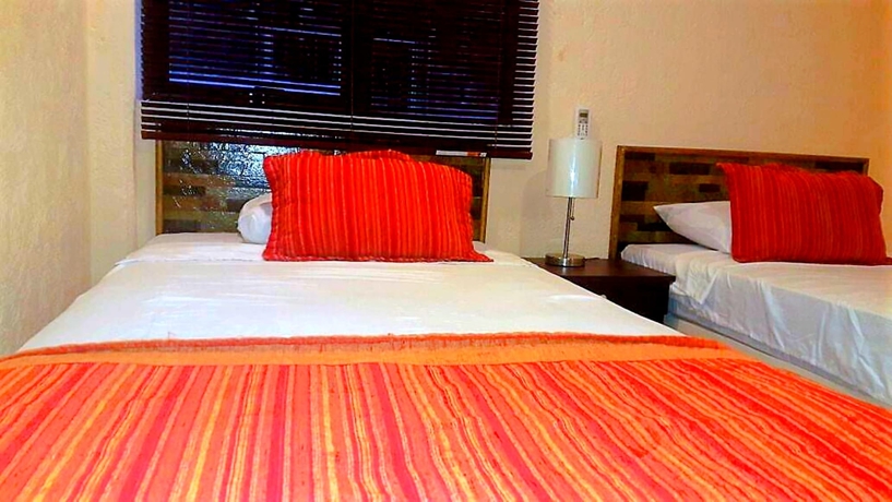 Imagen de la habitación del Hotel Versalles Suites, Canc&uacute;n Centro. Foto 17