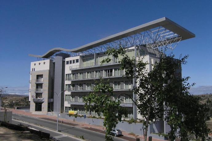 Imagen general del Hotel Versatile. Foto 12