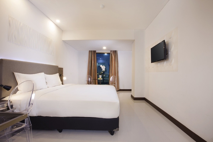 Imagen de la habitación del Hotel Verse Cirebon. Foto 8