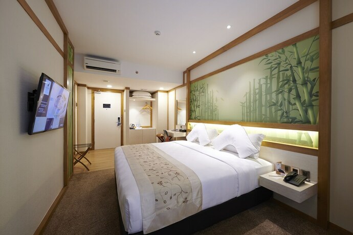 Imagen de la habitación del Hotel Verse Luxe Wahid Hasyim. Foto 5