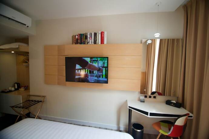 Imagen de la habitación del Hotel Verse Luxe Wahid Hasyim. Foto 17