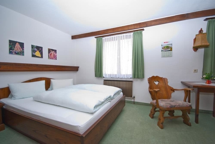 Imagen de la habitación del Hotel Versettla. Foto 3