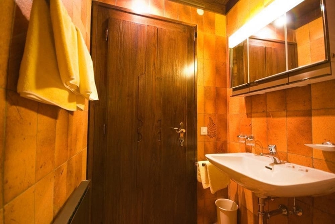 Imagen de la habitación del Hotel Versettla. Foto 7