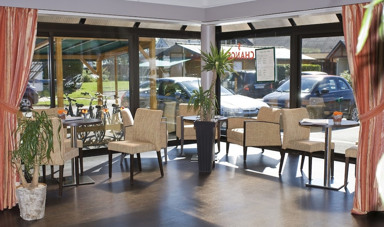 Imagen de los interiores del Hotel Vert. Foto 16