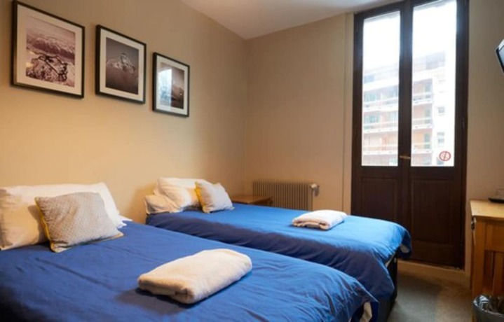 Imagen de la habitación del Hotel Vert Lodge Chamonix. Foto 15