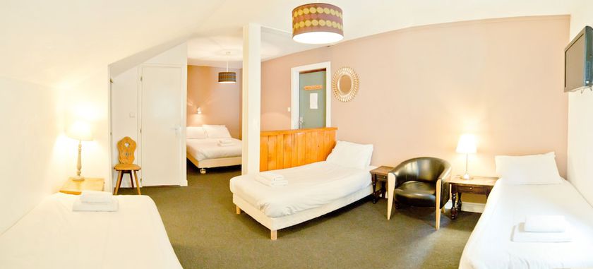 Imagen de la habitación del Hotel Vert Lodge Chamonix. Foto 17