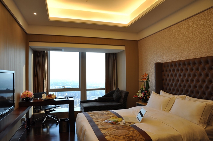 Imagen de la habitación del Hotel Vertical City. Foto 8