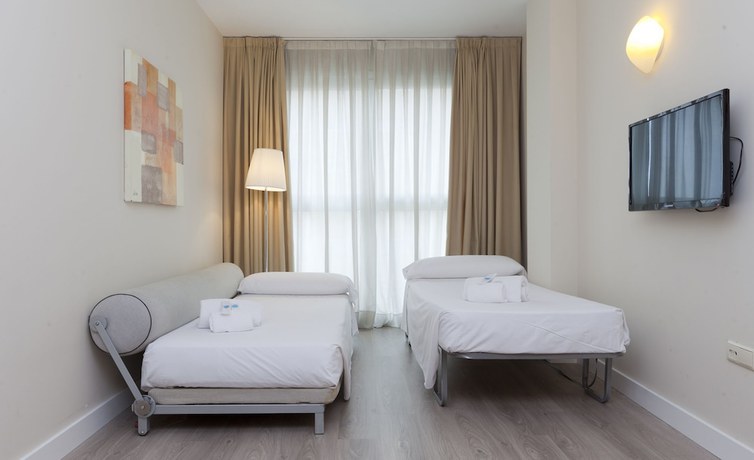 Imagen de la habitación del Hotel Vertice Sevilla. Foto 9