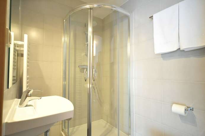 Imagen general del Hotel Vertigo Narie. Foto 4