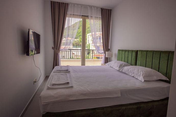 Imagen de la habitación del Hotel Vertmont Villa. Foto 19