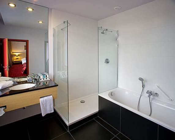 Imagen de la habitación del Hotel Verviers Van der Valk. Foto 12