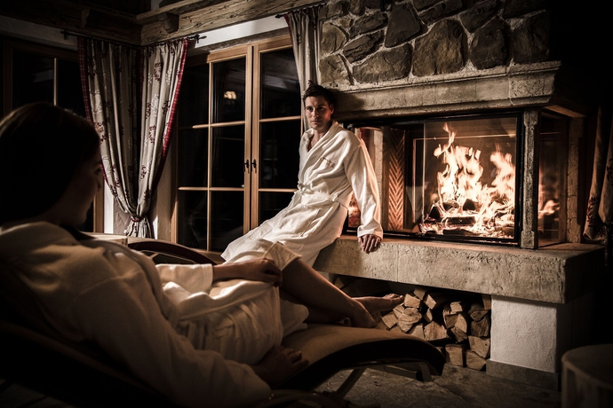 Imagen de la piscina del Hotel Verwöhnhotel Kristall. Foto 15