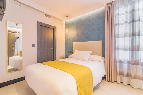 Imagen de la habitación del Hotel Vesci Faventia. Foto 6