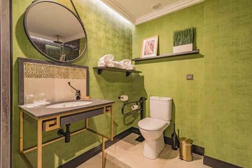 Imagen de la habitación del Hotel Vesci Faventia. Foto 7