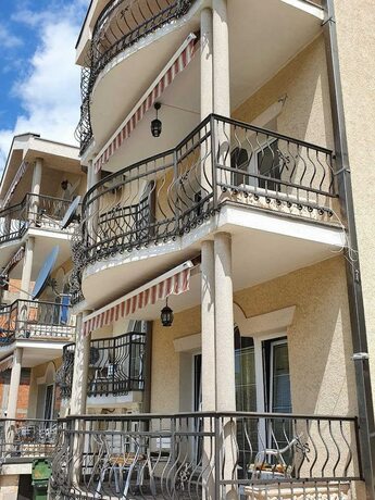 Imagen general del Hotel Vesna Residence Becici. Foto 15