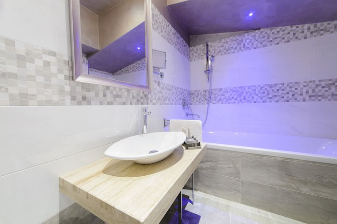 Imagen de la habitación del Hotel Vespasiano. Foto 4