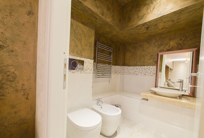 Imagen de la habitación del Hotel Vespasiano. Foto 9