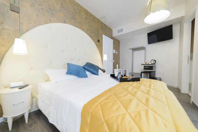 Imagen de la habitación del Hotel Vespasiano. Foto 18