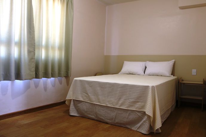 Imagen de la habitación del Hotel Vespasiano, Tel&ecirc;maco Borba. Foto 7