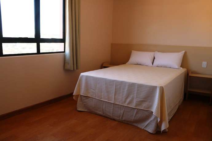Imagen de la habitación del Hotel Vespasiano, Tel&ecirc;maco Borba. Foto 10