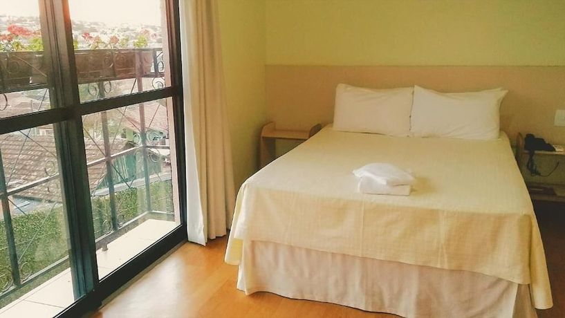 Imagen de la habitación del Hotel Vespasiano, Tel&ecirc;maco Borba. Foto 14