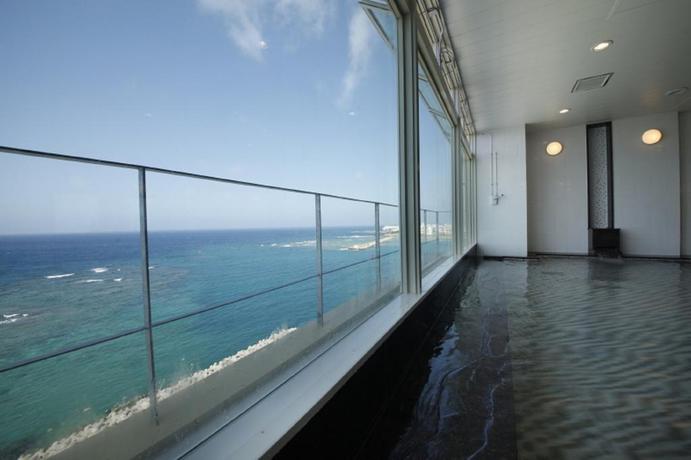 Imagen de los interiores del Hotel Vessel Campana Okinawa. Foto 10