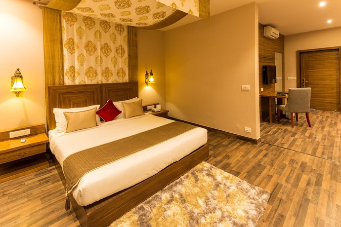 Imagen de la habitación del Hotel Vesta Bikaner Palace. Foto 13