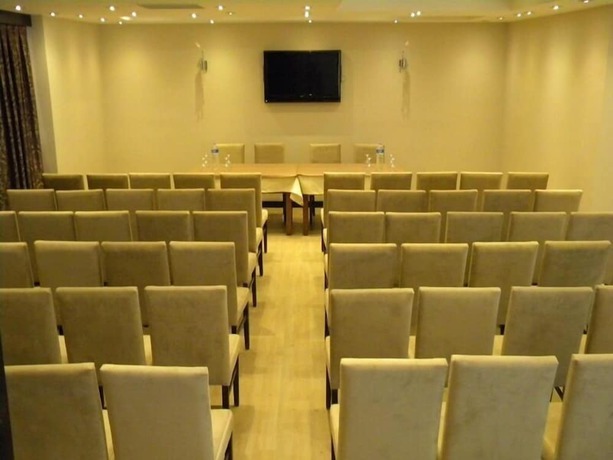 Imagen de los interiores del Hotel Vesta Fuar. Foto 12